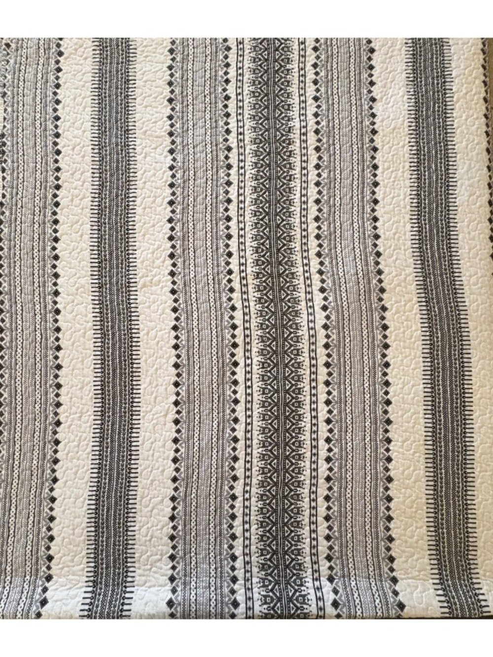 Quilt Boho Southwestern Geometric Tribal Aztec Style Solid Gray Back Full/Queen - Picture 5 of 5